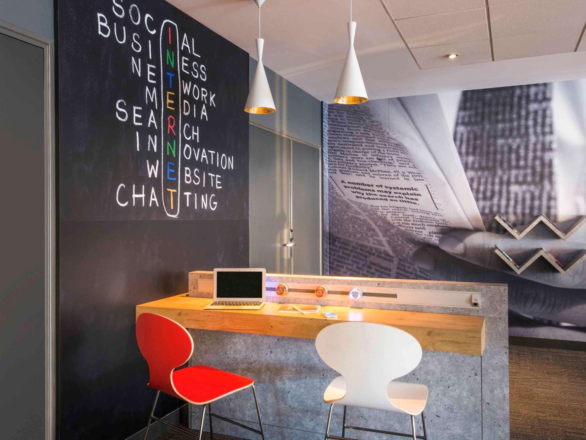 Ibis Nantes Centre Gare Sud Hotel Eksteriør billede