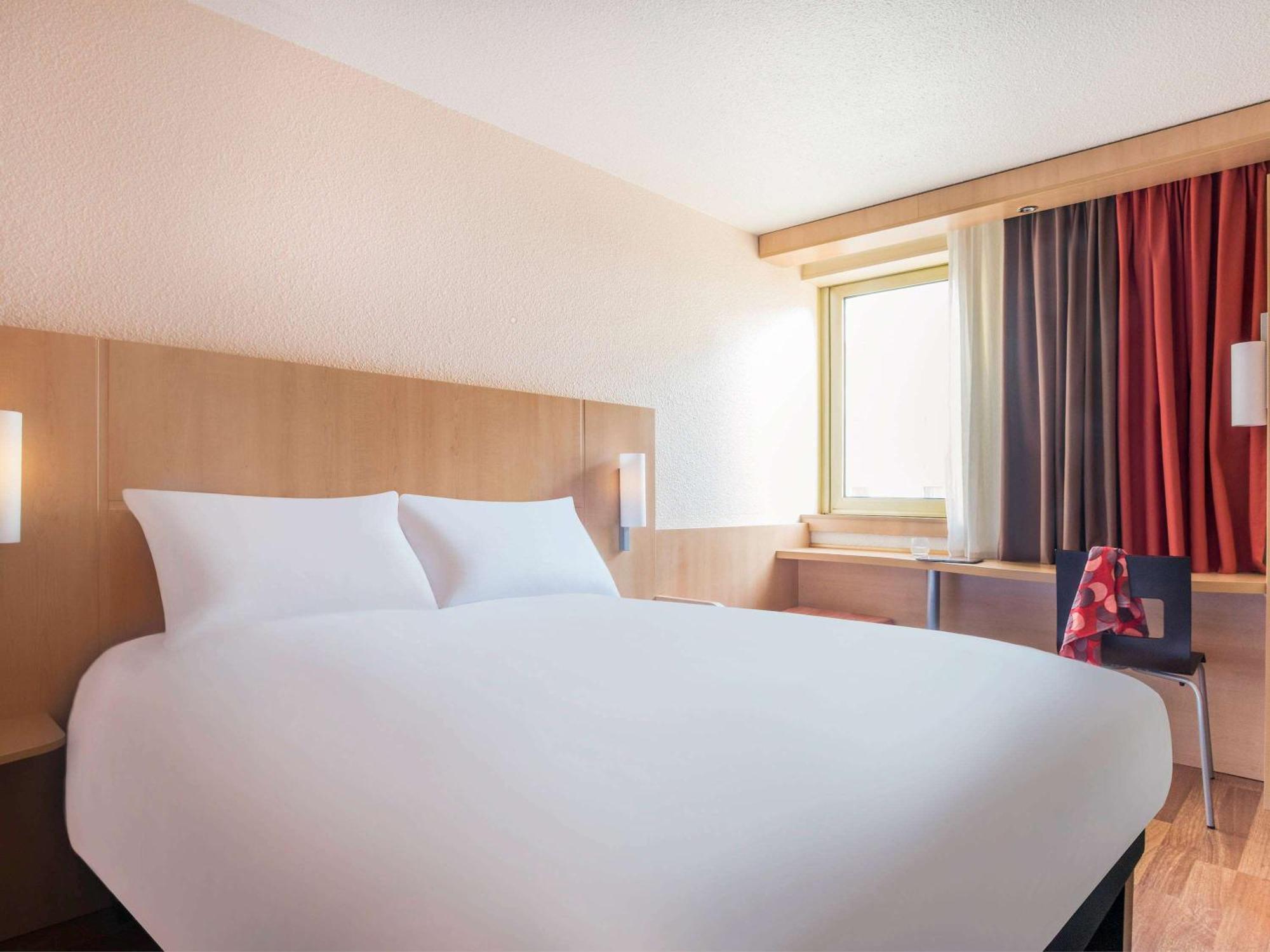 Ibis Nantes Centre Gare Sud Hotel Eksteriør billede